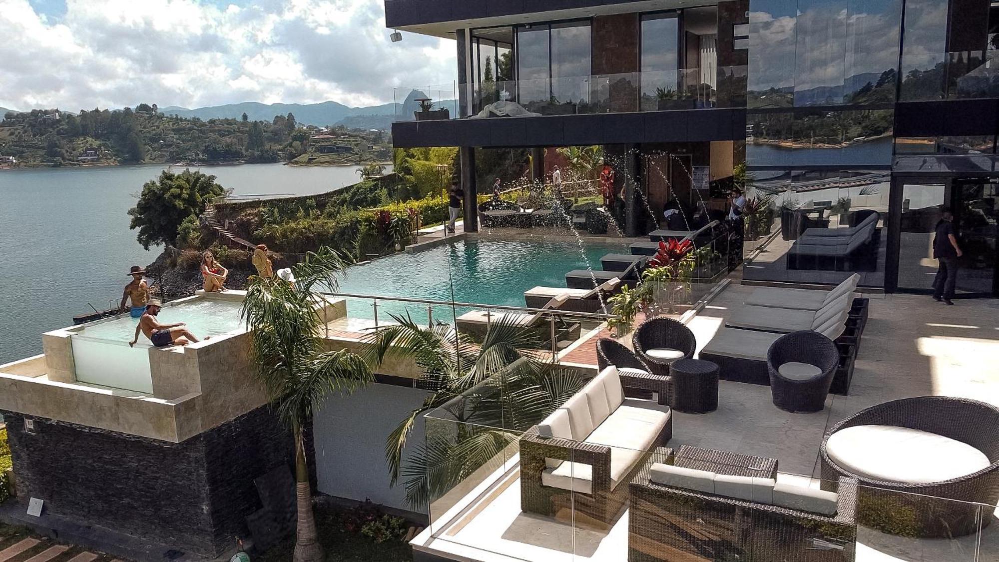 Vivanti Resort Guatapé Exteriör bild